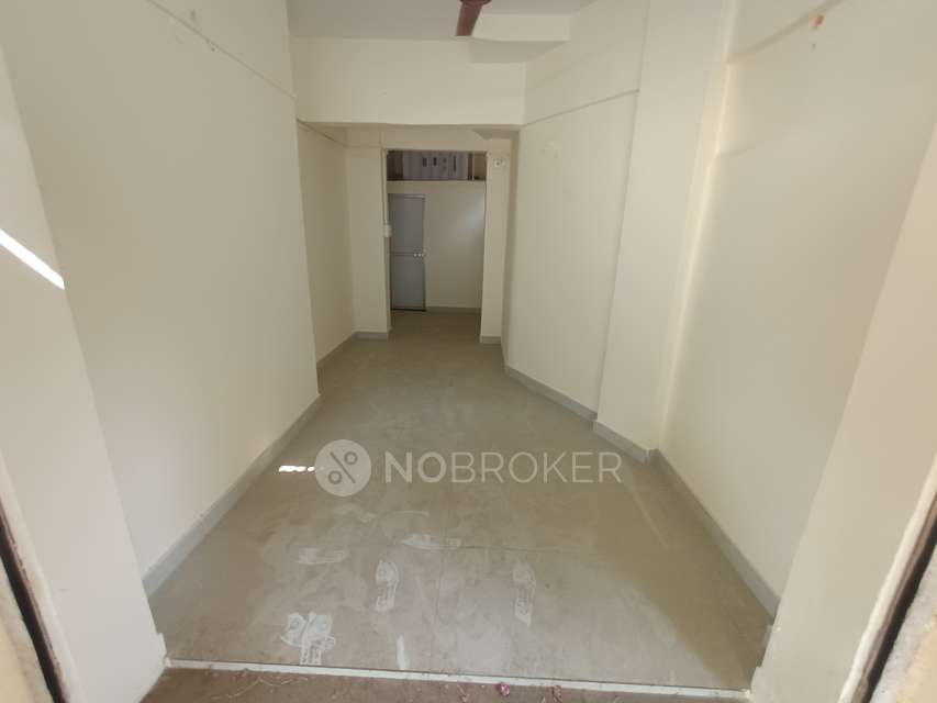 Shop in Kandivali West, Mumbai for Rent 