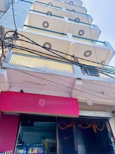 1 RK Flat for Rent  In F Block, Sector 50