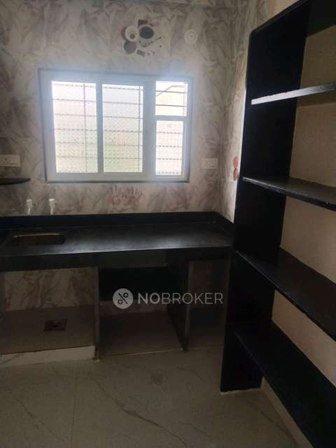 1 BHK Flat In Standalone Building  for Rent  In  Phursungi