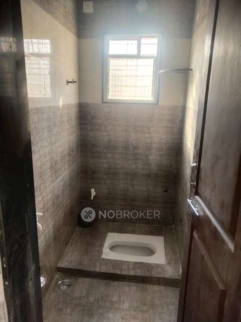 1 BHK Flat In Standalone Building  for Rent  In  Phursungi