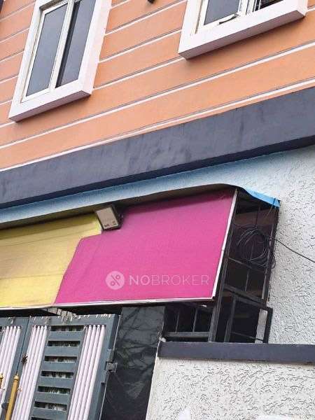 PG for Girls in Mangalpalle