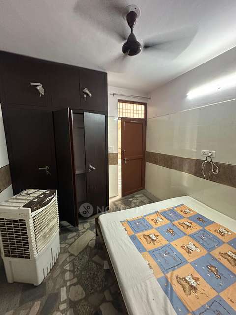 PG for Boys in Anand Parbat