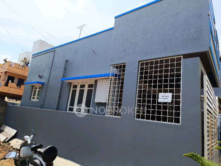 2 BHK House for Rent  In 2mrr+gvj, Kateramma Temple Rd, K. C. Krishna Reddy Layout, Kithiganur, Karnataka 560036, India