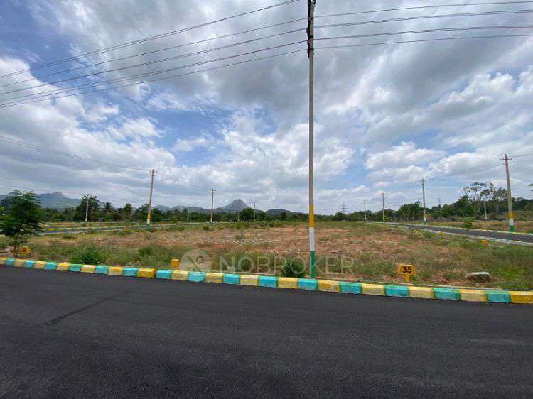 Plot For Sale  In Sindoor City  In Sathanur