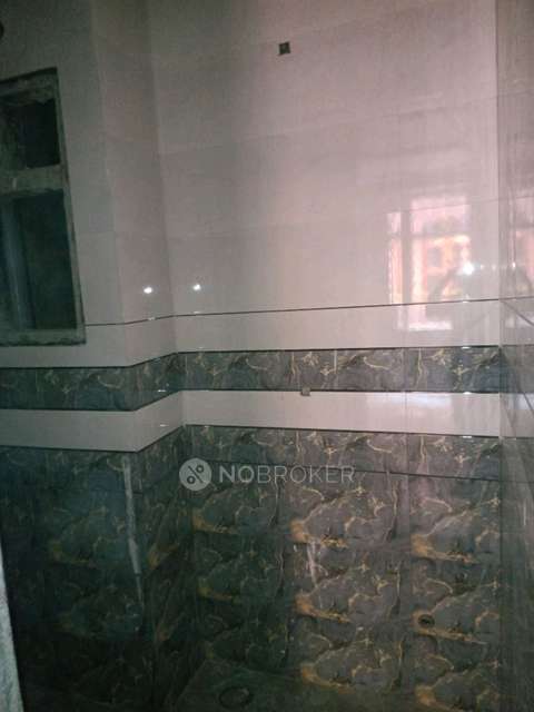 2 BHK Flat For Sale  In Mahavir Enclave