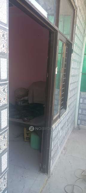 1 RK House for Rent  In Sadarpur