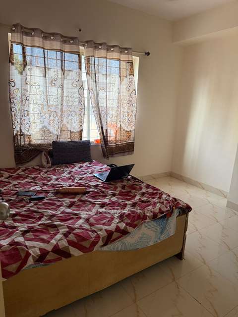 Shared Room for Male In 2 BHK  In Sainath Nagar In Kharadi