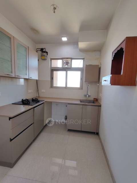 1 BHK Flat In Hiranandani Solitaire For Sale  In Thane West