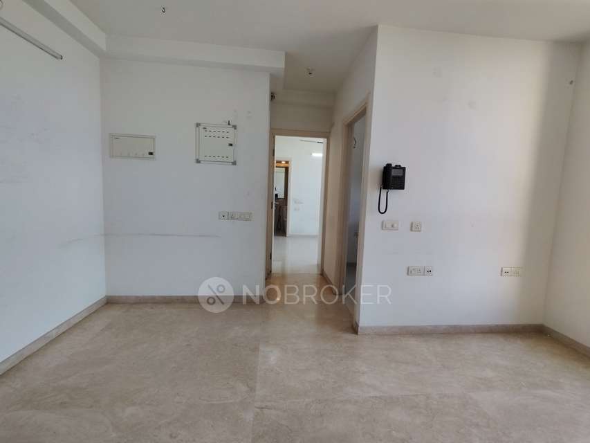 1 BHK Flat In Hiranandani Solitaire For Sale  In Thane West