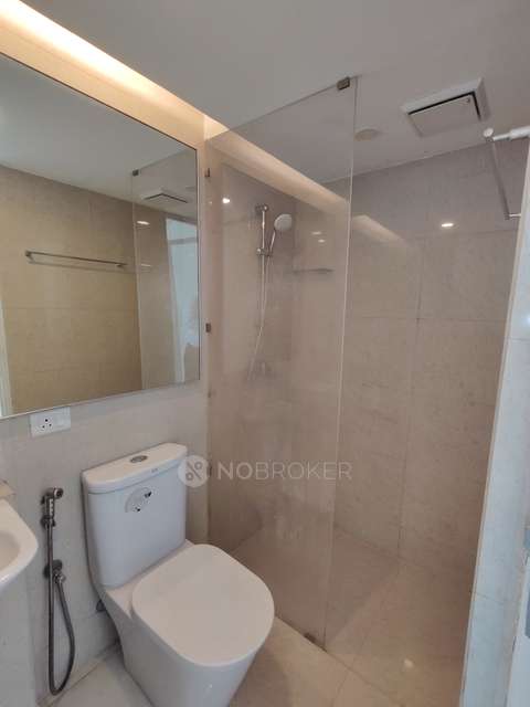 1 BHK Flat In Hiranandani Solitaire For Sale  In Thane West