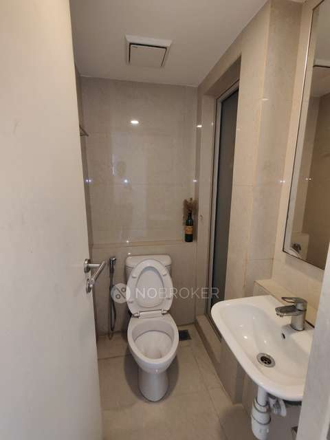 1 BHK Flat In Hiranandani Solitaire For Sale  In Thane West