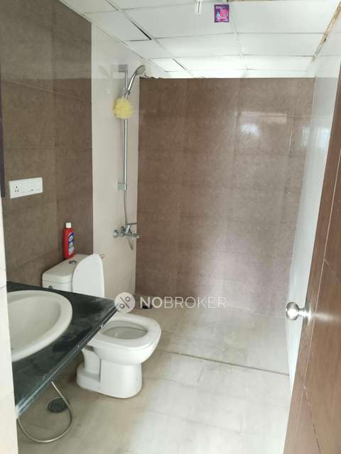 2 BHK Flat In Pramuk Aqua Heights For Sale  In  Electronic City 