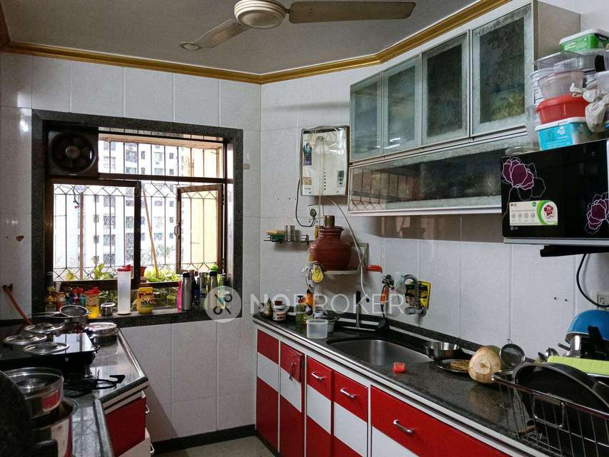 2 BHK Flat In Lok Everest Chs For Sale  In Mulund West