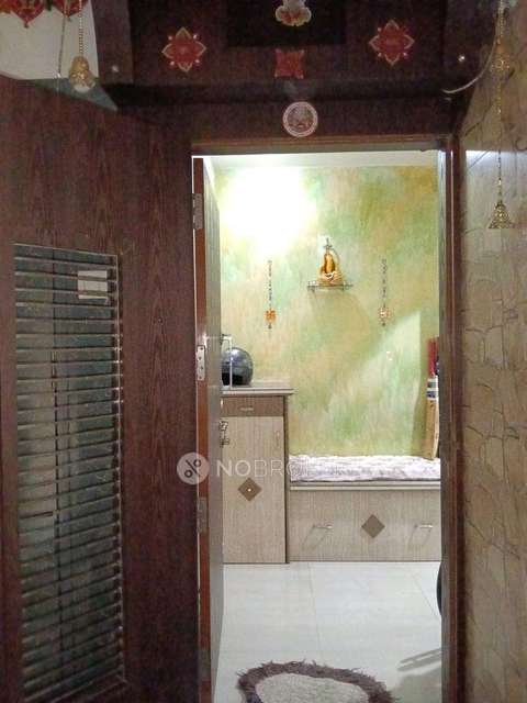 2 BHK Flat In Lok Everest Chs For Sale  In Mulund West