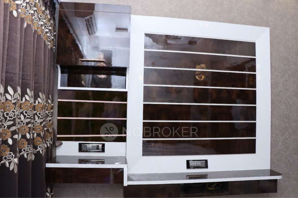 2 BHK Flat In Panom Park For Sale  In Vile Parle East