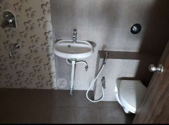 2 BHK Flat In The Address H Wing - Erp System for Rent  In Pimpri-chinchwad