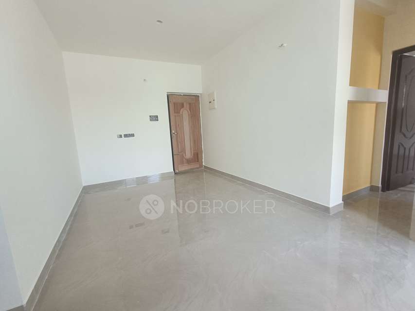2 BHK Flat In Naveenjothi For Sale  In Thoraipakkam