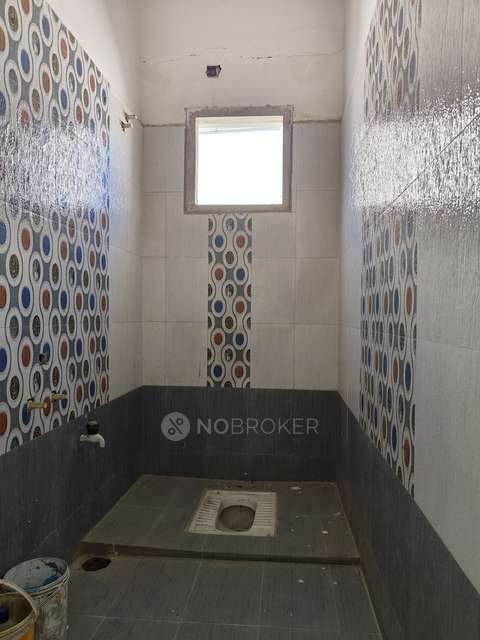 2 BHK Flat In Naveenjothi For Sale  In Thoraipakkam