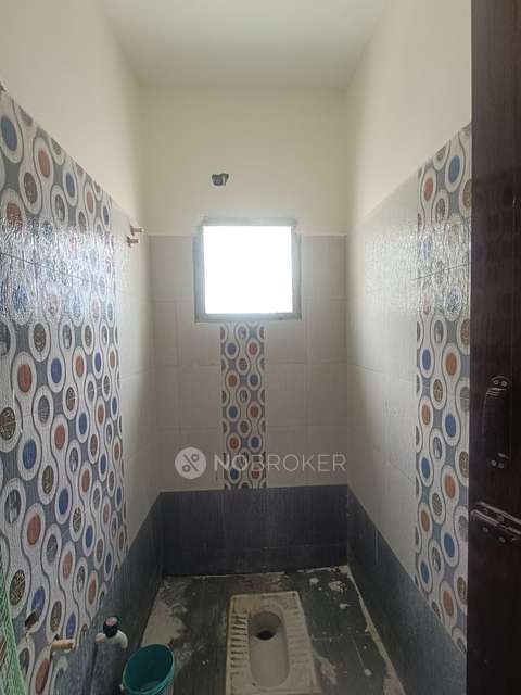 2 BHK Flat In Naveenjothi For Sale  In Thoraipakkam