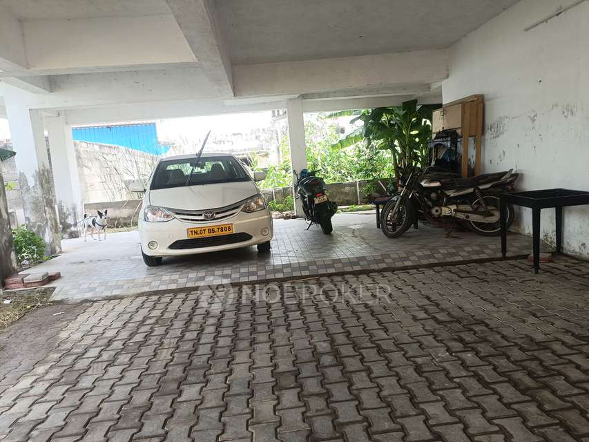 2 BHK Flat In Naveenjothi For Sale  In Thoraipakkam