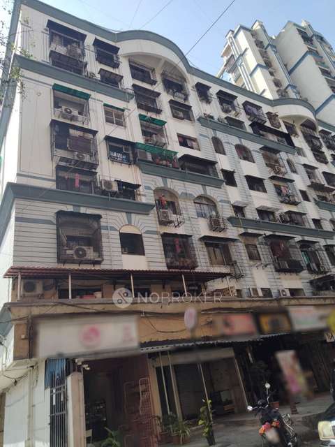 2 BHK Flat In Shree Ganesh Nagar Chs For Sale  In Parel