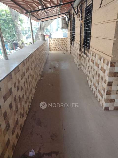 2 BHK Flat In Shree Ganesh Nagar Chs For Sale  In Parel