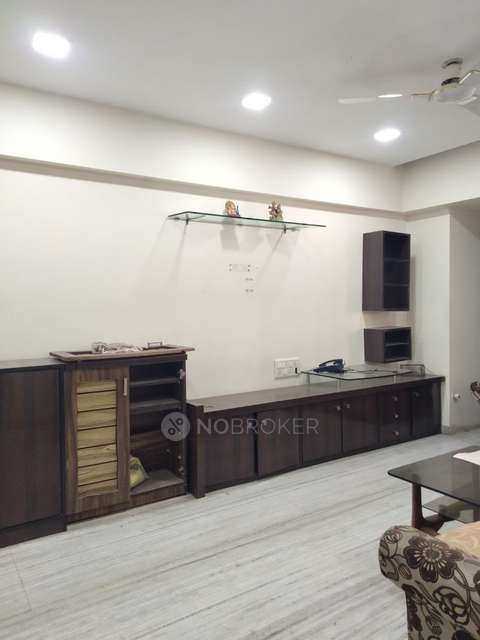 2 BHK Flat In Shree Ganesh Nagar Chs For Sale  In Parel