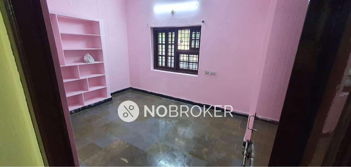 2 BHK Flat In Prashanth Apartments For Sale  In Vaidehi Nagar