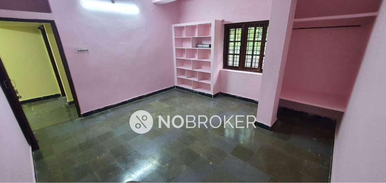 2 BHK Flat In Prashanth Apartments For Sale  In Vaidehi Nagar