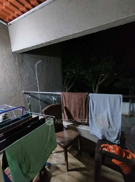 Shared Room for Male In 2 BHK  In Amarnath Paramount Smart City, In Lohegaon