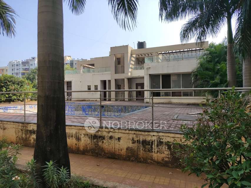 2 BHK Flat In Cd Developers Premia For Sale  In Narhe