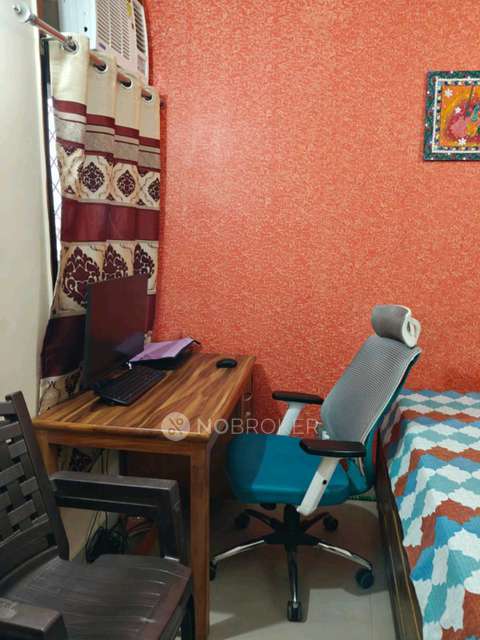 2 BHK Flat In Gyandeep Appartment For Sale  In G5cc+ff8, Teacher Colony, Mehrauli, New Delhi, Delhi 110030, India