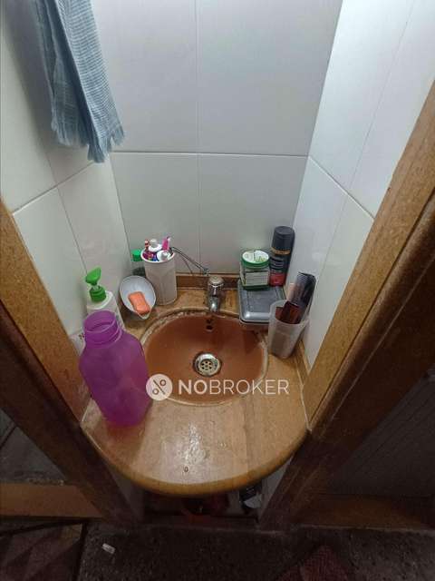 1 BHK Flat In Shree Sai Dham Chs Dahisar For Sale  In Dahisar East