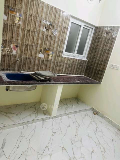 2 BHK House for Lease  In Medavakkam