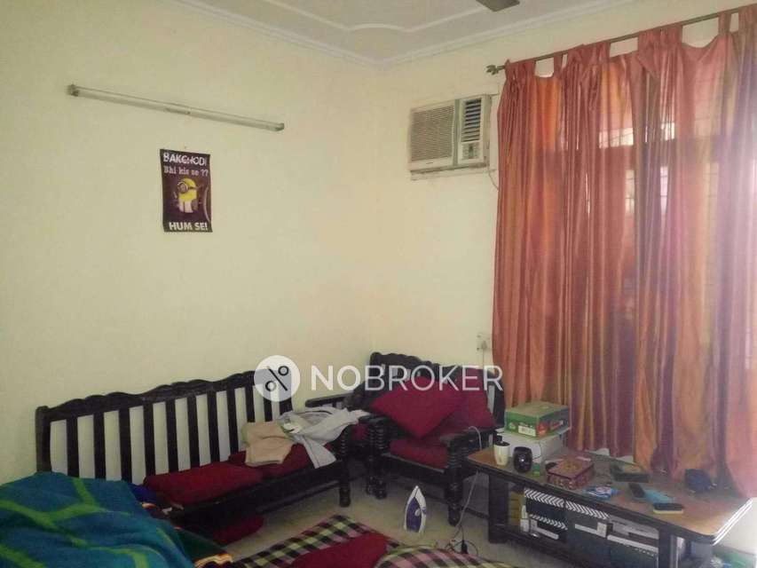 1 BHK Flat In Standalone Building  for Rent  In Sector 24