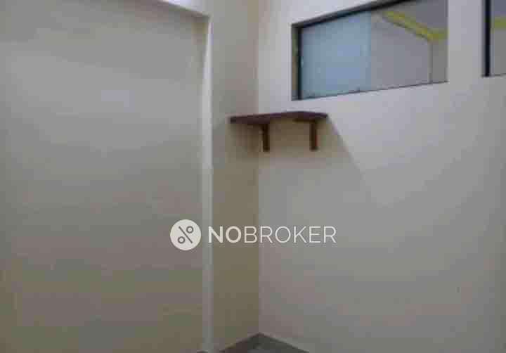 1 BHK Flat In Sai Niketan For Sale  In Prabhadevi