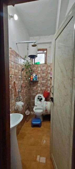 2 BHK Flat In Builder Flats For Sale  In Mahavir Enclave