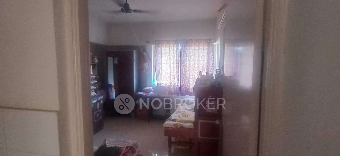 2 BHK Flat In Dreams Elegance For Sale  In Hadapsar