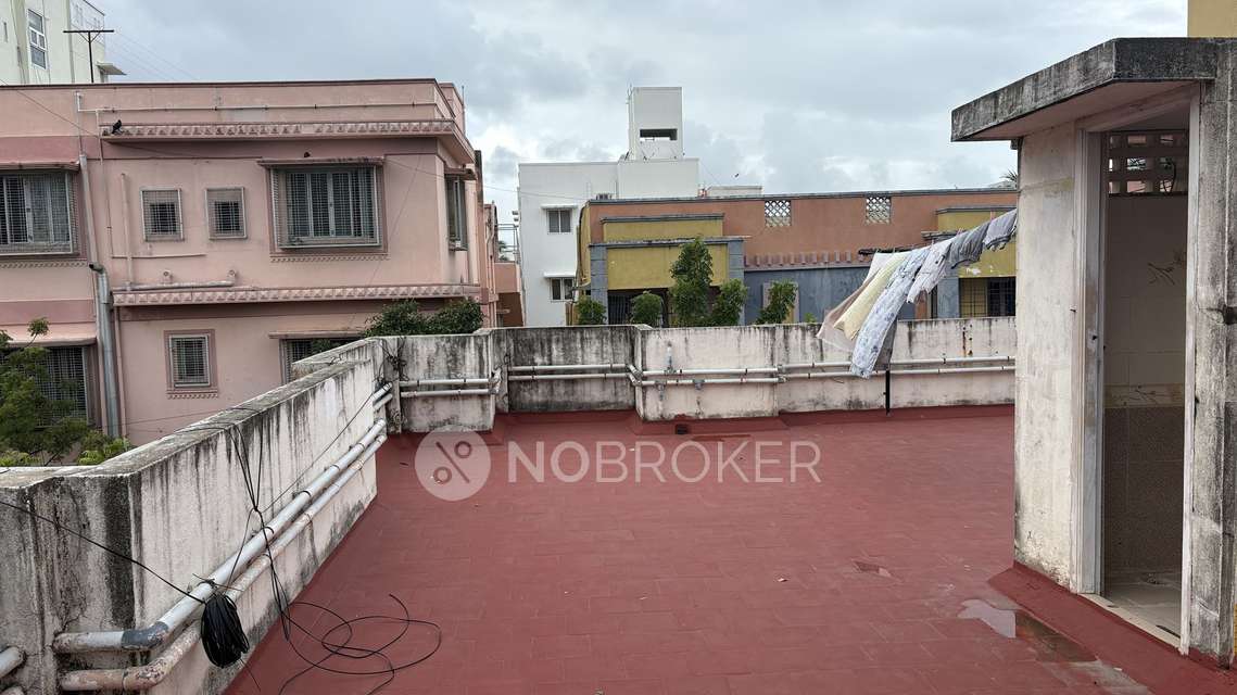 2 BHK Flat For Sale  In Velachery