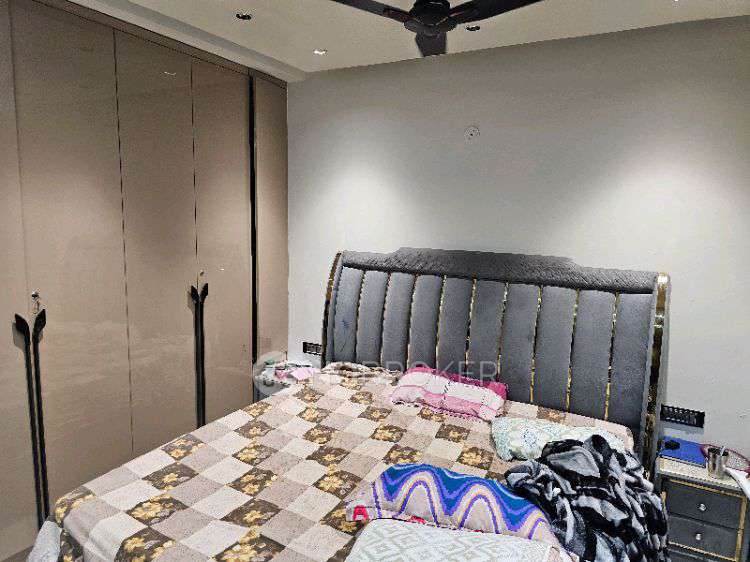 3 BHK Flat In Sai Society For Sale  In Tilak Nagar