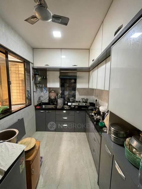 2 BHK Flat In Prajakta Chs Borivali, Borivali West For Sale  In Borivali West