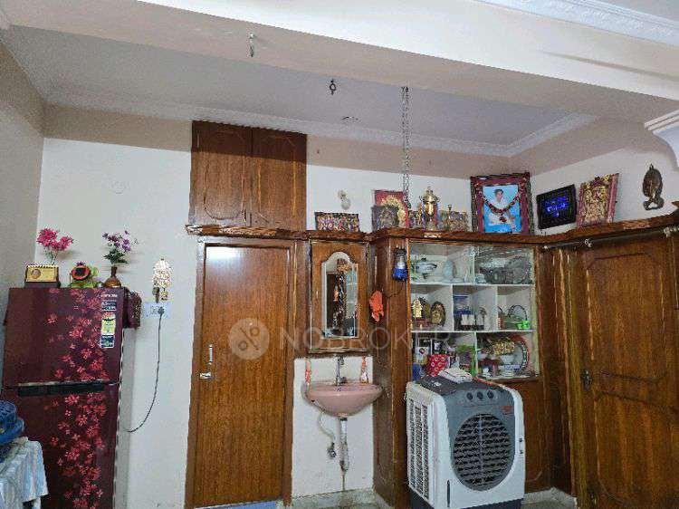 2 BHK Flat In Golden Enclave  For Sale  In Mehdipatnam