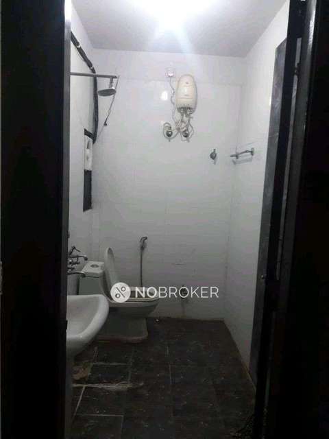 4+ BHK Flat For Sale  In Sector 24