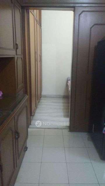 1 BHK Flat In Self Help Co-operative Housing Society For Sale  In Vile Parle West