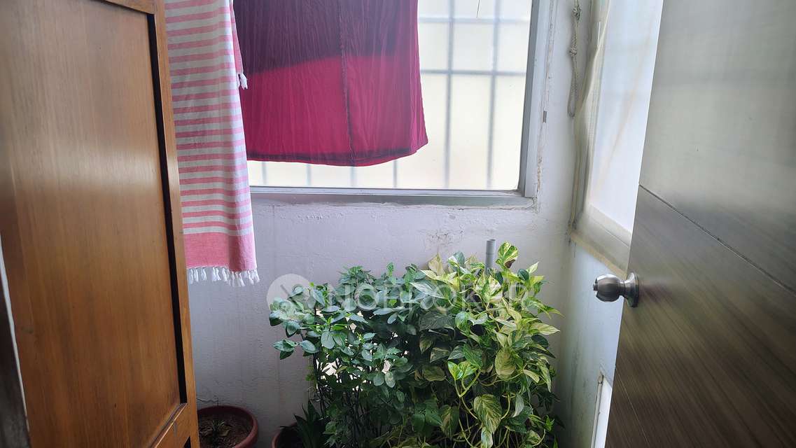 2 BHK Flat In   Sri Krishna  Sai Apartment For Sale  In Yousufguda  