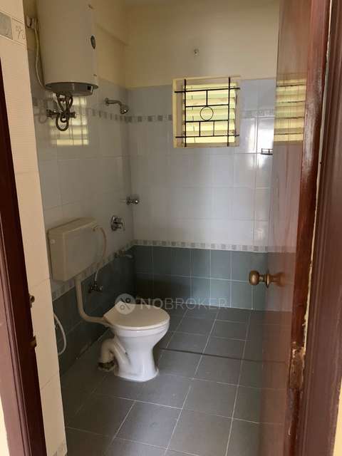 2 BHK Flat In Vmaks Sundance Apartments For Sale  In Electronic City