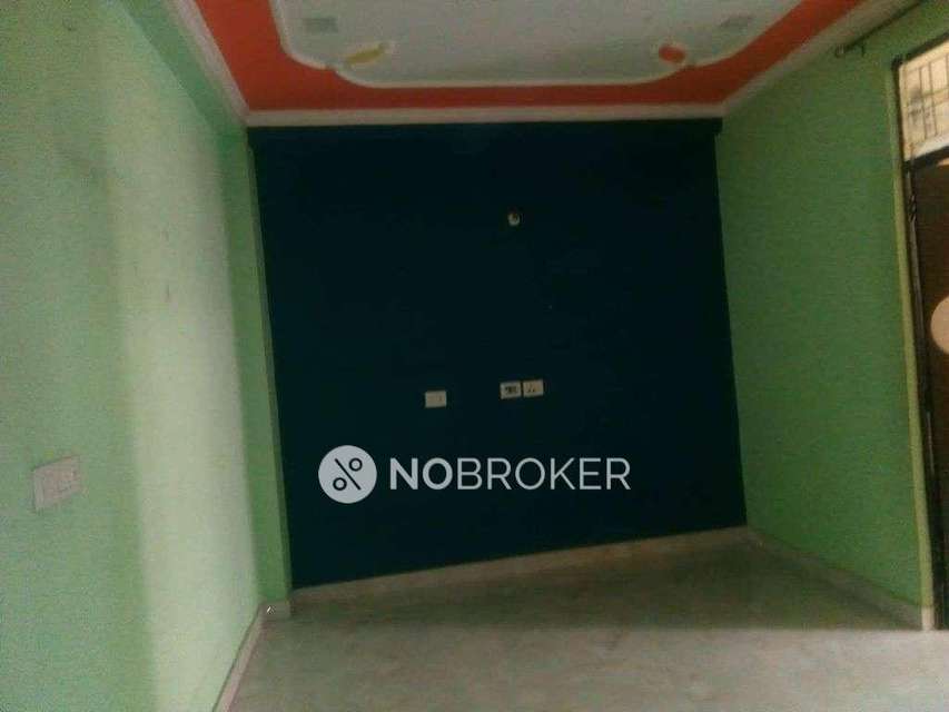 1 BHK Flat In Shukla Sadan For Sale  In Mahipalpur