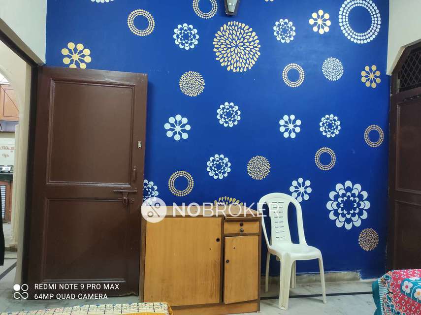 PG for Girls in West Patel Nagar