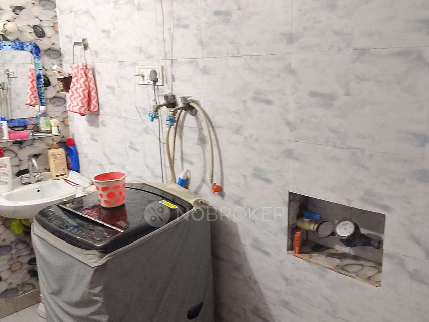 2 BHK Flat In Lig Flats For Sale  In Tri Nagar