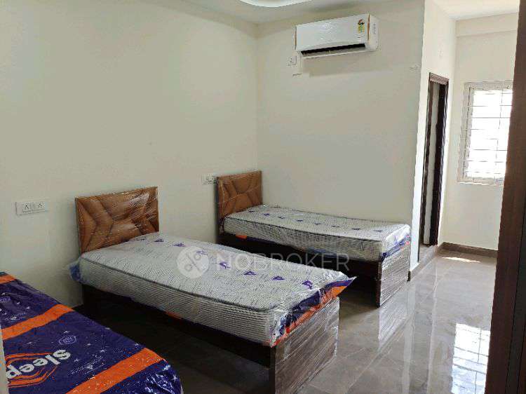 4+ BHK Flat In Dlf Cyber City For Sale  In Gachibowli